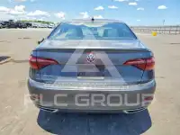 2019 Volkswagen Jetta фото