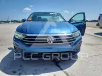 2019 Volkswagen Jetta фото