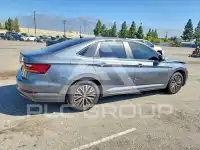 2019 Volkswagen Jetta photo