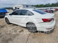2019 Volkswagen Jetta photo