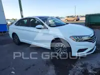 2019 Volkswagen Jetta фото