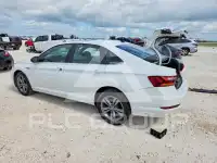2019 Volkswagen Jetta фото