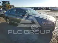 2019 Volkswagen Jetta фото