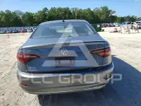2019 Volkswagen Jetta фото