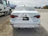 2019 Volkswagen Jetta фото