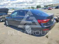 2019 Volkswagen Jetta photo