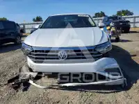 2019 Volkswagen Jetta фото
