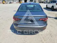 2019 Volkswagen Jetta фото