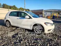2019 Volkswagen GOLF photo