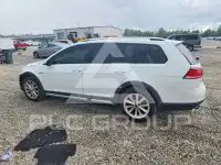 2019 Volkswagen GOLF photo