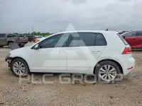 2019 Volkswagen GOLF photo