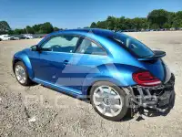 2019 Volkswagen BEETLE фото