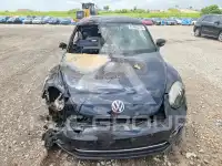 2019 Volkswagen BEETLE фото