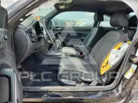 2019 Volkswagen BEETLE фото