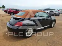 2019 Volkswagen BEETLE photo