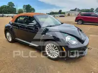 2019 Volkswagen BEETLE photo