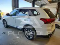2020 Mitsubishi OUTLANDER фото