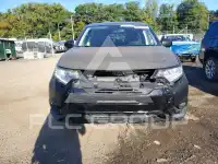 2020 Mitsubishi OUTLANDER photo
