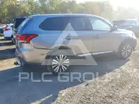 2020 Mitsubishi OUTLANDER photo