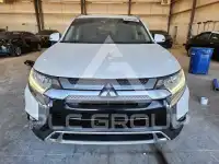 2020 Mitsubishi OUTLANDER фото