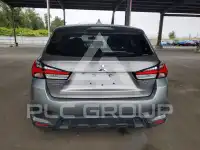 2020 Mitsubishi OUTLANDER photo