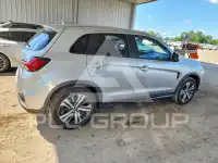 2020 Mitsubishi OUTLANDER фото