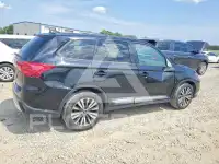 2020 Mitsubishi OUTLANDER photo