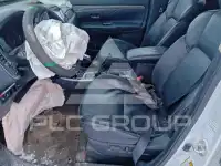2020 Mitsubishi OUTLANDER фото
