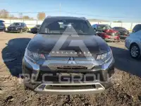 2020 Mitsubishi OUTLANDER фото