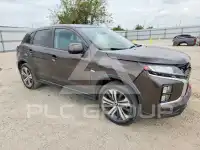 2020 Mitsubishi OUTLANDER photo