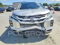 2020 Mitsubishi OUTLANDER фото