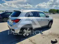 2020 Mitsubishi OUTLANDER фото