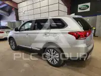 2020 Mitsubishi OUTLANDER photo