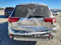 2020 Mitsubishi OUTLANDER photo