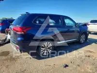 2020 Mitsubishi OUTLANDER photo