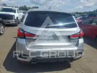 2020 Mitsubishi OUTLANDER photo