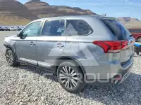 2020 Mitsubishi OUTLANDER photo