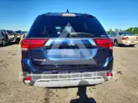 2020 Mitsubishi OUTLANDER photo