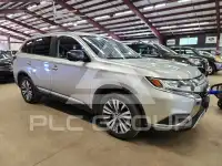 2020 Mitsubishi OUTLANDER photo
