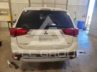 2020 Mitsubishi OUTLANDER photo