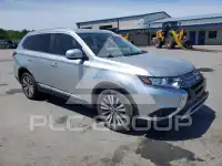 2020 Mitsubishi OUTLANDER photo