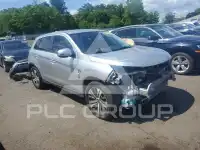 2020 Mitsubishi OUTLANDER photo