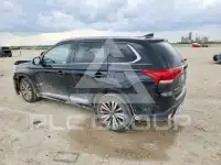 2020 Mitsubishi OUTLANDER photo