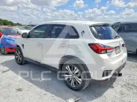 2020 Mitsubishi OUTLANDER фото