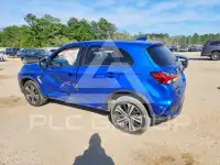 2020 Mitsubishi OUTLANDER photo
