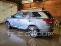 2020 Mitsubishi OUTLANDER photo