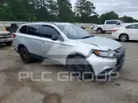 2020 Mitsubishi OUTLANDER photo