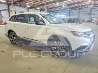 2020 Mitsubishi OUTLANDER photo