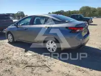 2020 Nissan VERSA фото