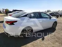 2020 Nissan VERSA фото